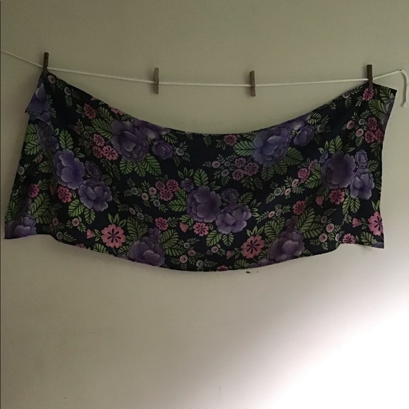 NWOT Pure Silk Mini Sarong with Bonus Scrunchie - Picture 5 of 7